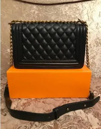 Новая качественная Роскошная брендовая сумка модная женская на цепочке плечо