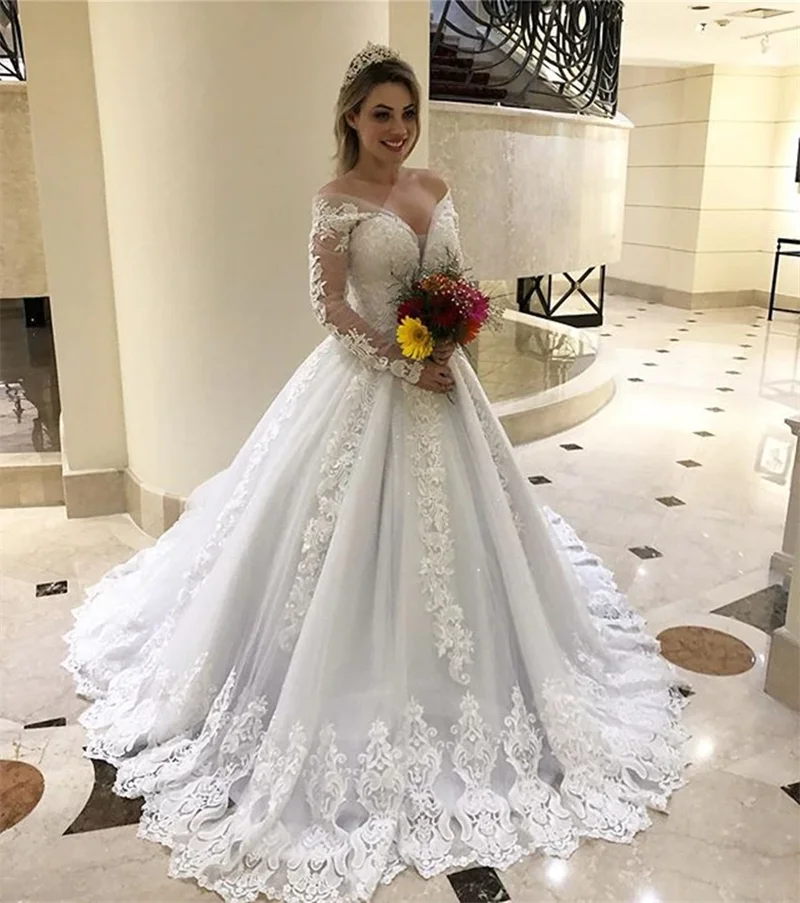 

2020 luxury Wedding Dress Sexy V-Neck Off The Shoulder Long Sleeve Lace Applique Bridal Dress Tulle Wedding Gown suknia slubna