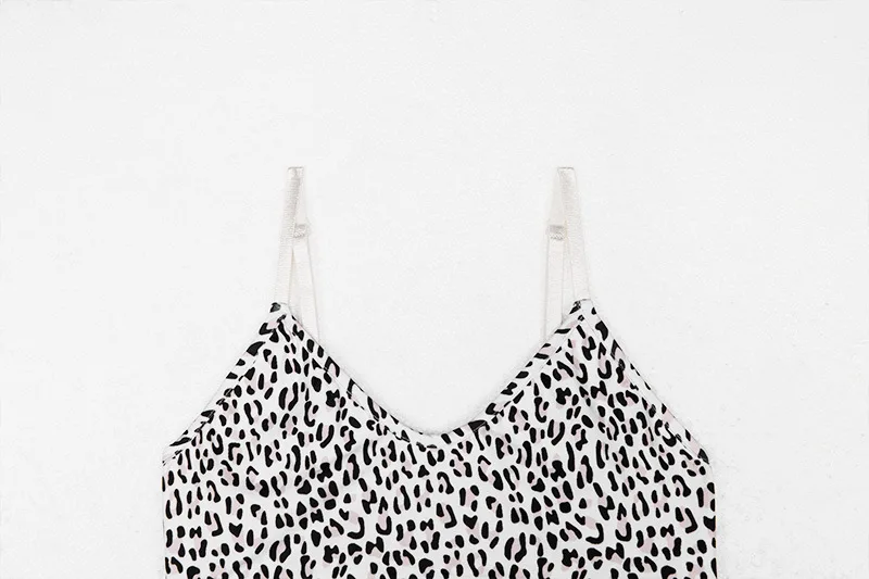 

Female Yoga Sets Sportswear Tracksuit Workout Gym Set Wear Running Clothing Ensemble Women Sport Suit beautiful Leopard Print