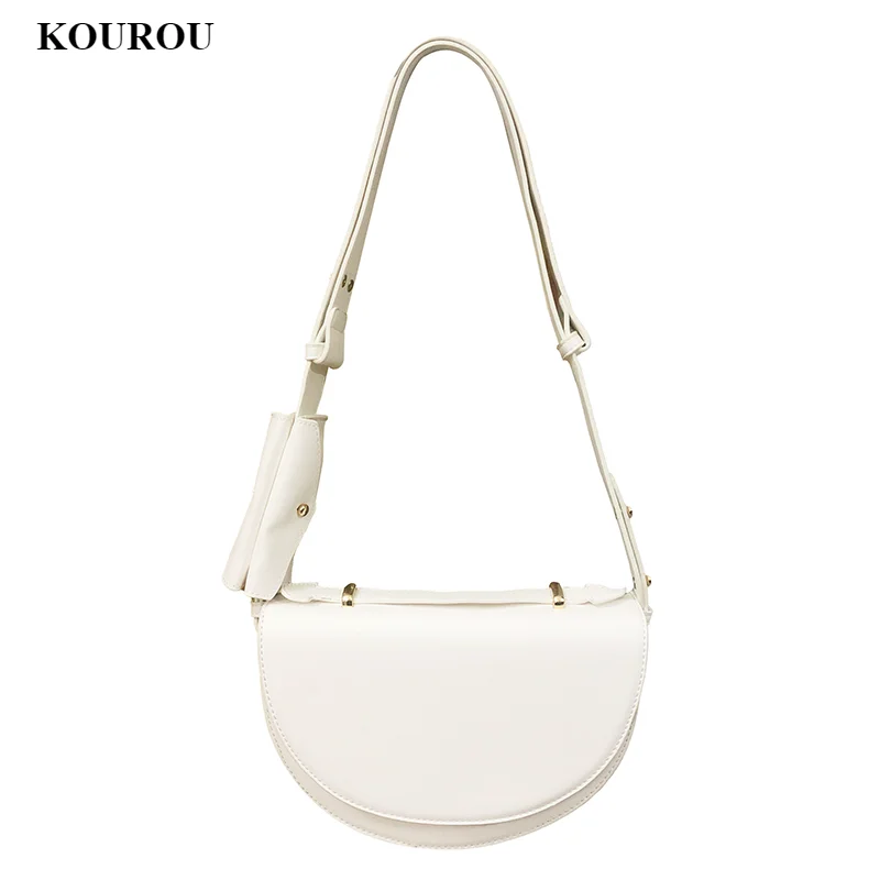 

Korean fashion female bag mini portable half-moon bag 2021 summer new simple and versatile single shoulder messenger saddle bag