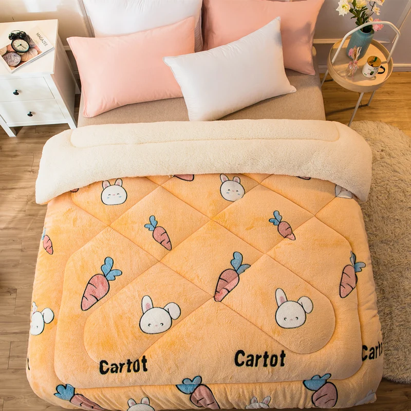 

Cute Style Thicken Warm Autumn Plush Comforter 5 Kg Weight Super Warm Lamb Quilt Winter Blanket Double-sided Velvet Quilt