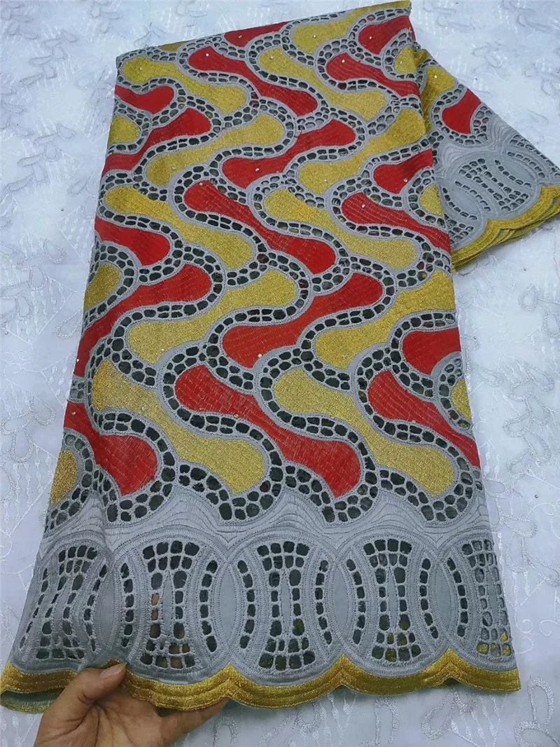 

new fashion style comfortable eyelet cotton lace fabric 5yards hollow out swiss voile lace fabric for clothes sewing KC9305