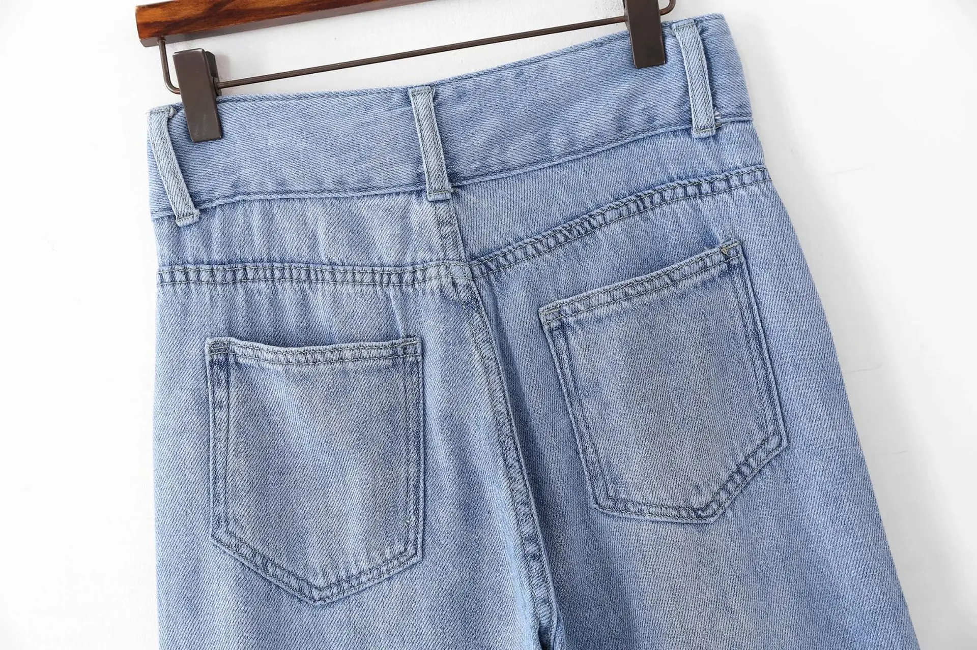 

Korean Women's New High Waist and Two Buttons with Leather Label Denim Wide-leg Pants