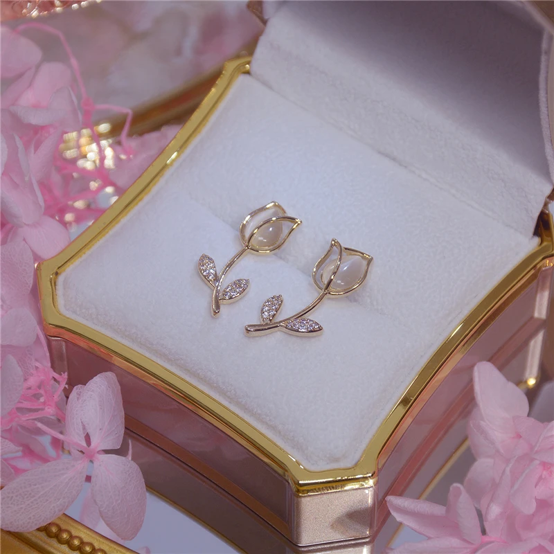 

Ins Hot Sale Korean Opal Rose Flower Earring for Women Plated 14K Real Gold Zircon Stud Earrings Bohemia Jewelry Gifts Oorbellen