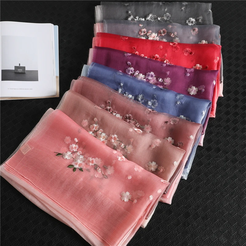 

2021 Real Silk and Wool Women Scarf Color Matching Embroidery Pashmina Foulard Lady Hijab Scarves Pashmina Shawl Female Wraps