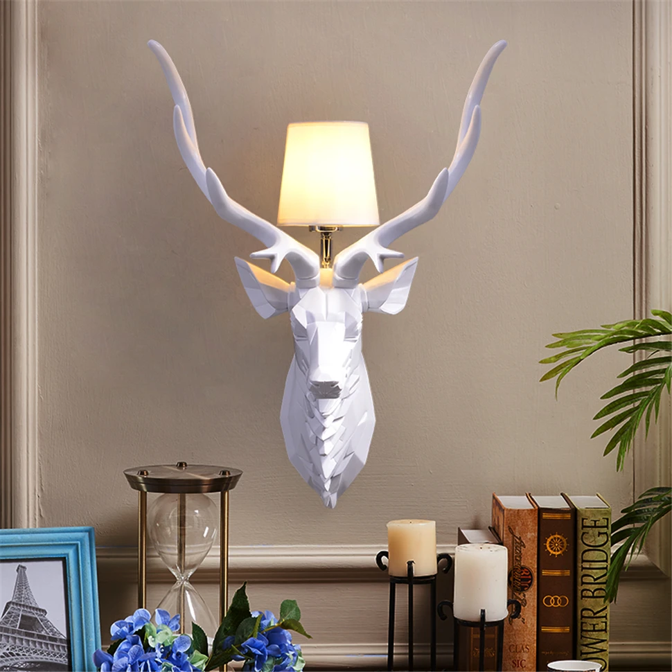 Старинный чердак смоляная цветная настенная лампа с оленем Скандинавское