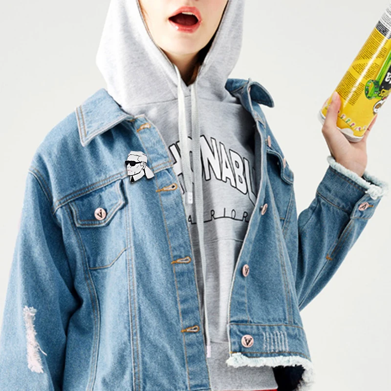 Cartoon Character Acrylic Brooch Unisex Garment Accessory Scarf Clip Fashion Jewelry | Украшения и аксессуары