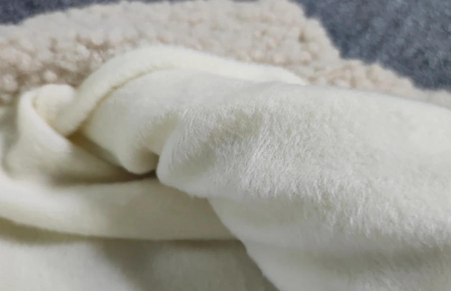 Детская уличная куртка из овечьей шерсти на возраст 1-8 лет |