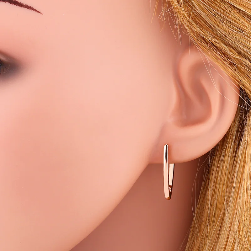 Женские серьги с цирконием OCESRIO 2 размера простые в форме розового золота 585 пробы