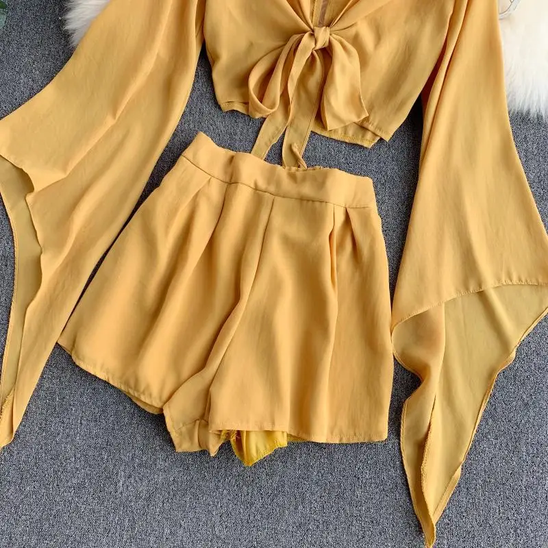 Корейская шифоновая блузка с расклешенными рукавами женские летние шорты