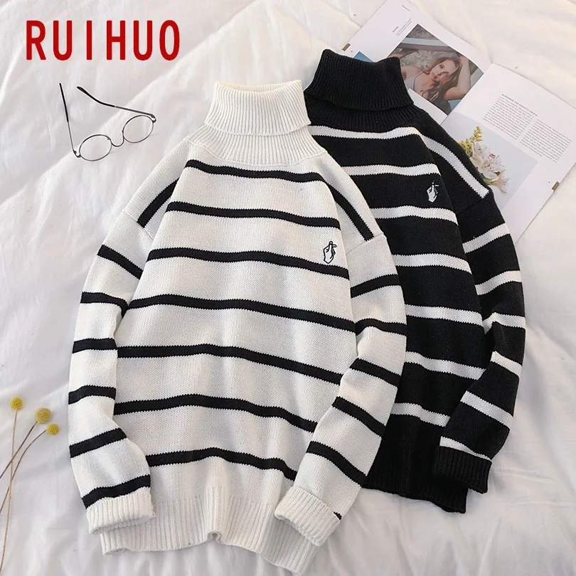 

RUIHUO Striped Knitted Turtleneck Sweater Men Clothing Turtleneck Men Sweater Fashion Pullover Men Sweaters M-2XL 2021