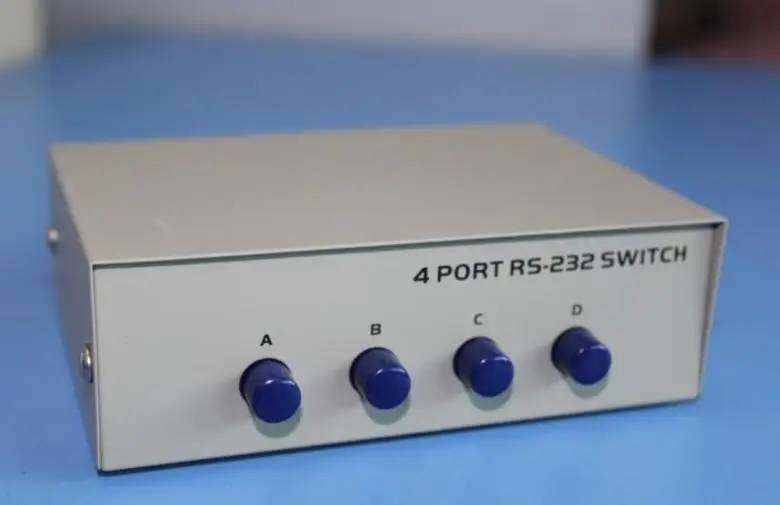Ручной переключатель на 4 порта диагональ DB9 9 контактный для ПК порт