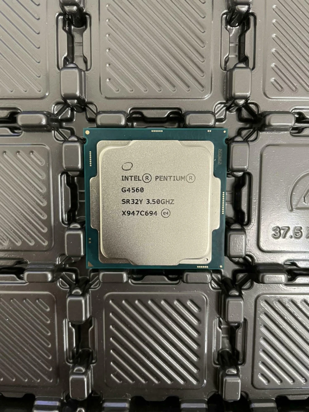 4560 pentium. Гиперпень g4560. 4560 pentium. Pentium g4560. Процессор пентиум g4560.