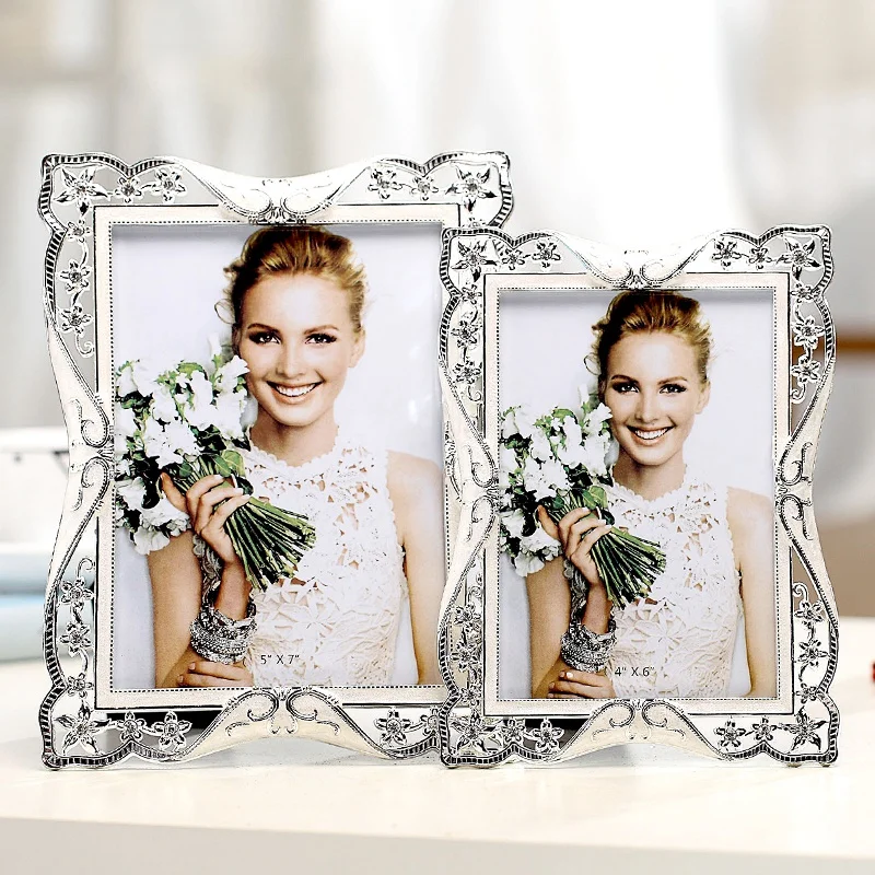 

Metal Modern Ornament Fashion Photo Frame Nordic Simple Family Photo Frame Art Modern Desk Marco Fotos Home Decor BK50XK
