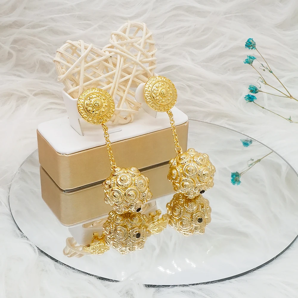 Модные серьги 2020 медные висячие золотого цвета длинные для женщин бижутерия