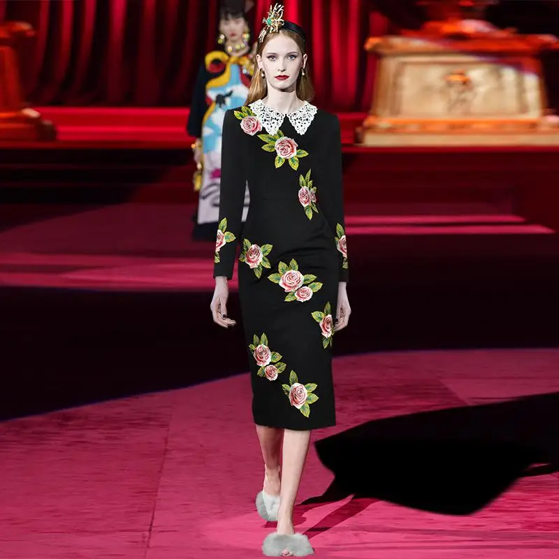 

Платье с отложным воротником и длинным рукавом, с вышивкой и заклепками, облегающее платье средней длины с разрезом, осень/зима 2020