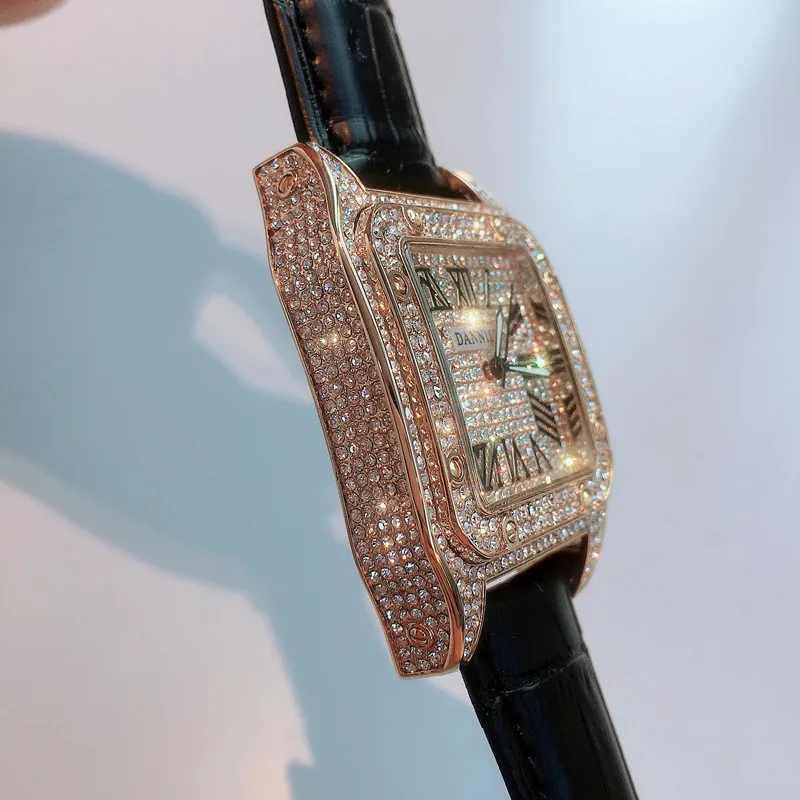 Часы наручные мужские/женские кварцевые с большим циферблатом и квадратным -