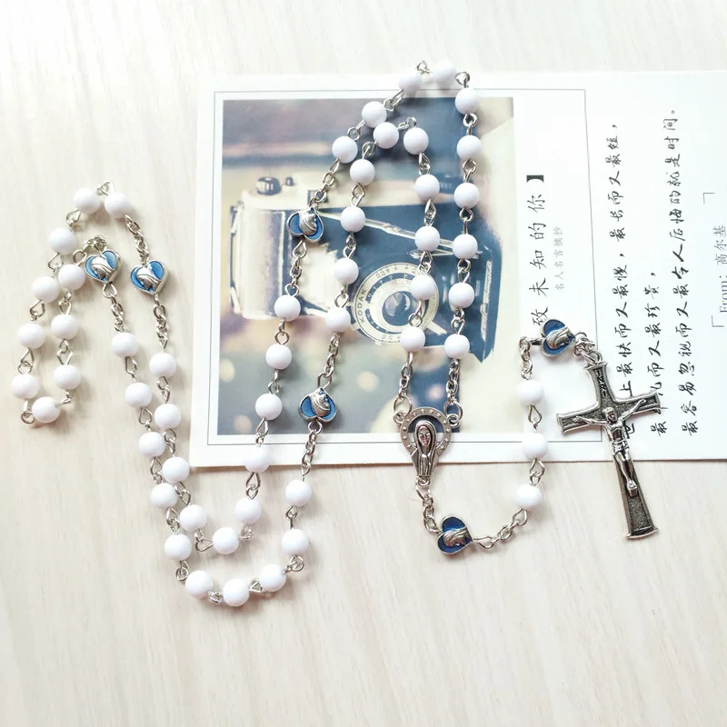 Ожерелье с подвеской-крестом QIGO длинное белое акриловое ожерелье розам