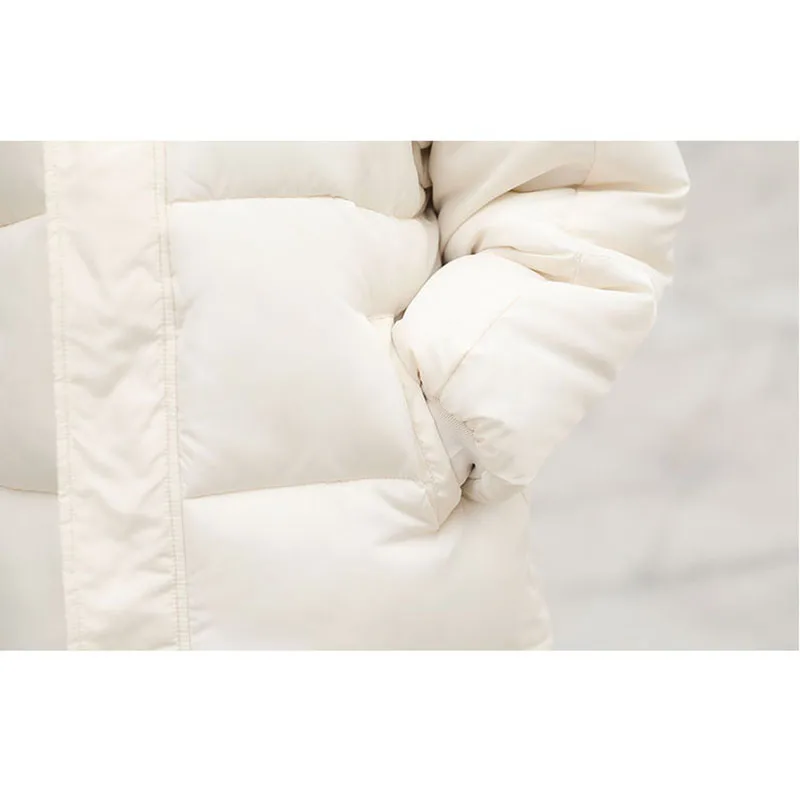 Пуховик Паркер женский зимний короткий с капюшоном свободный в гонконгском