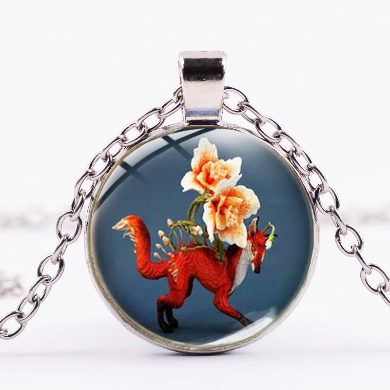 Азиатских 2019 белого цвета с рисунком лисы Шарм Подвеска в виде красивого цветами