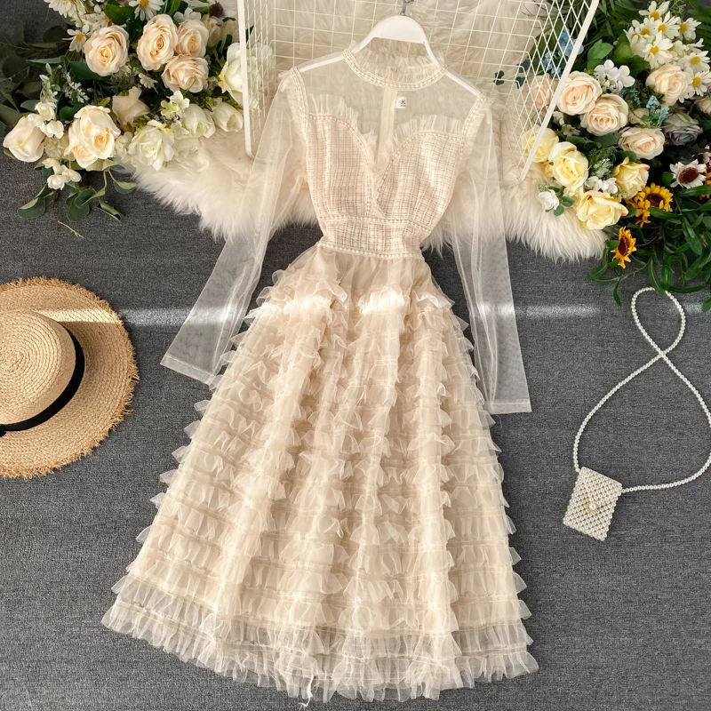 

Retro Fashion Long Lace Dress Women's Gorgeous Lace Mesh Patchwork Multi-layer Ruffles Cake Dress Maxi Party Dress 2021