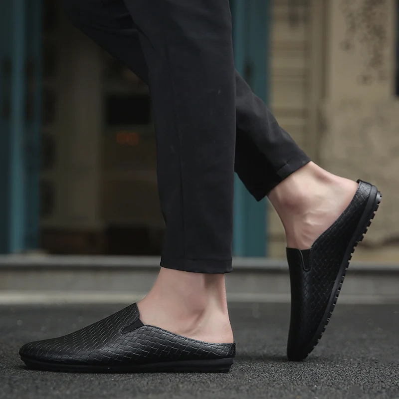 

Summer Home Men Slippers Simple Golden Black Shoes Non-slip Bathroom Slides Flip Flops Couples Indoor Women Platform Slippers