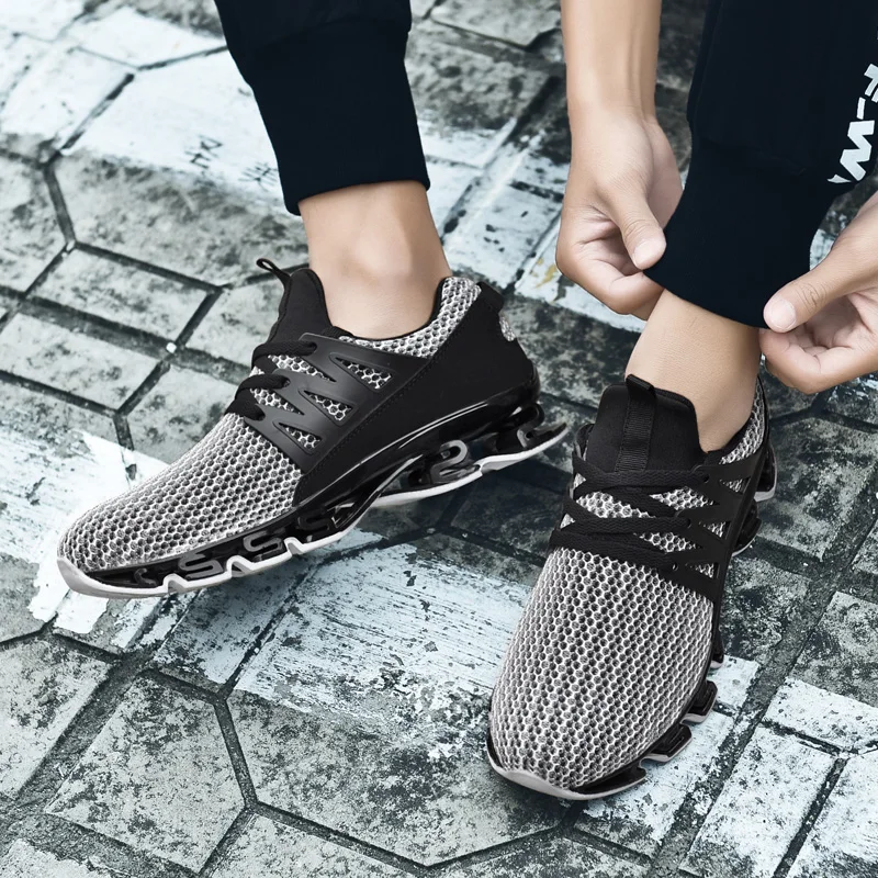 

2020 Men's Breathable Running Shoes Comfortable Men Outdoor Cushioning Sneakers for Walking&Jogging Shoes Plus Size 38-48