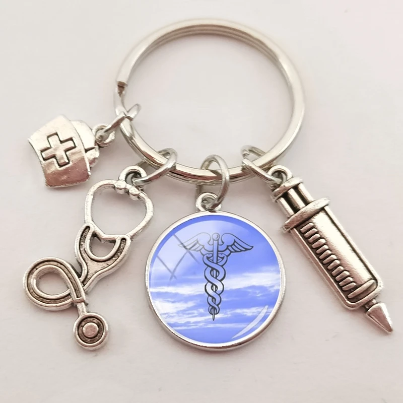 Новый медицинский работник со змеиным символом брелок для ключей ученика на