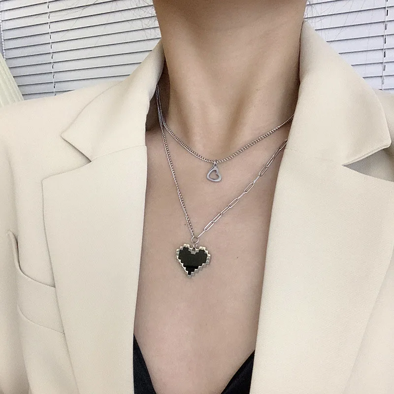 

2021 New Mosaic Loving Necklace Double Layered Band Necklace Individual Hip-hop Style Pendant Clavicle Chain Punk Jewelry