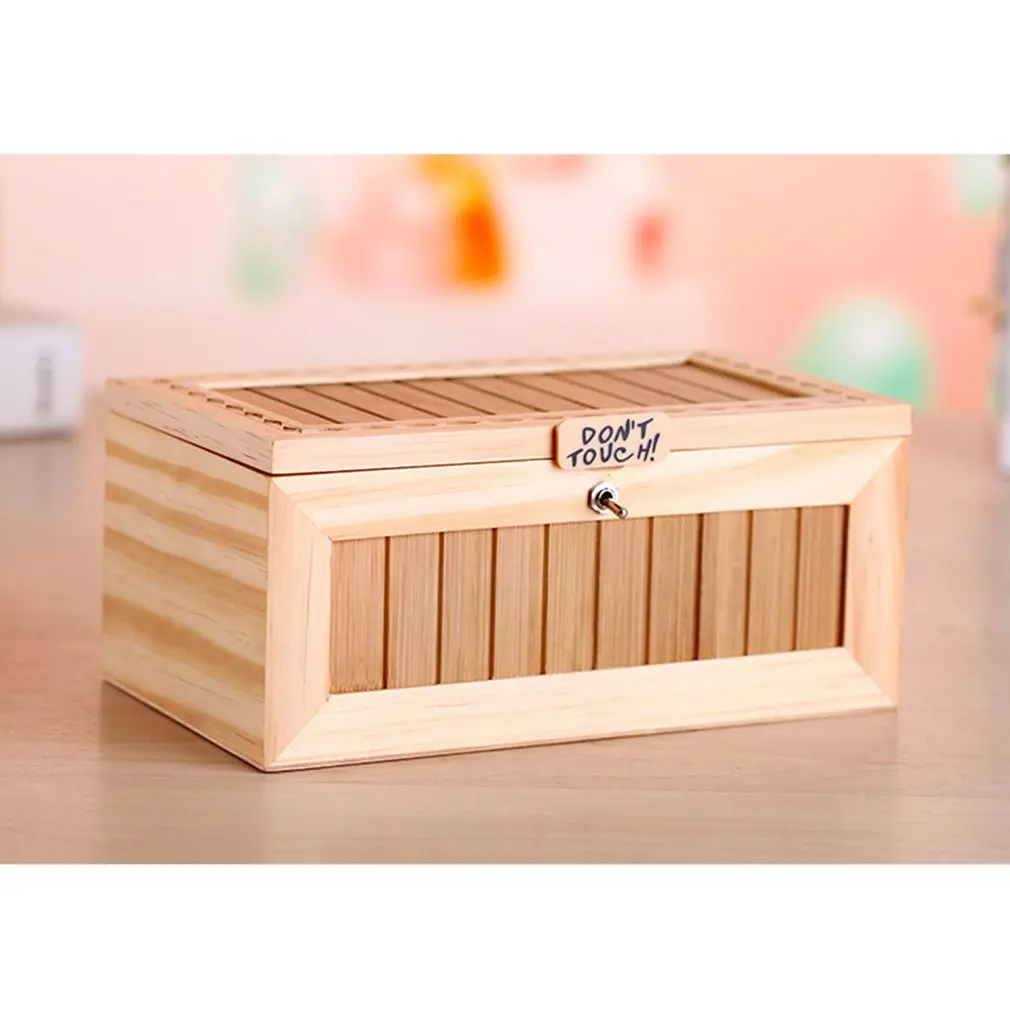 Маленькая креативная коробка с тигром изготовленная из цельного дерева большая