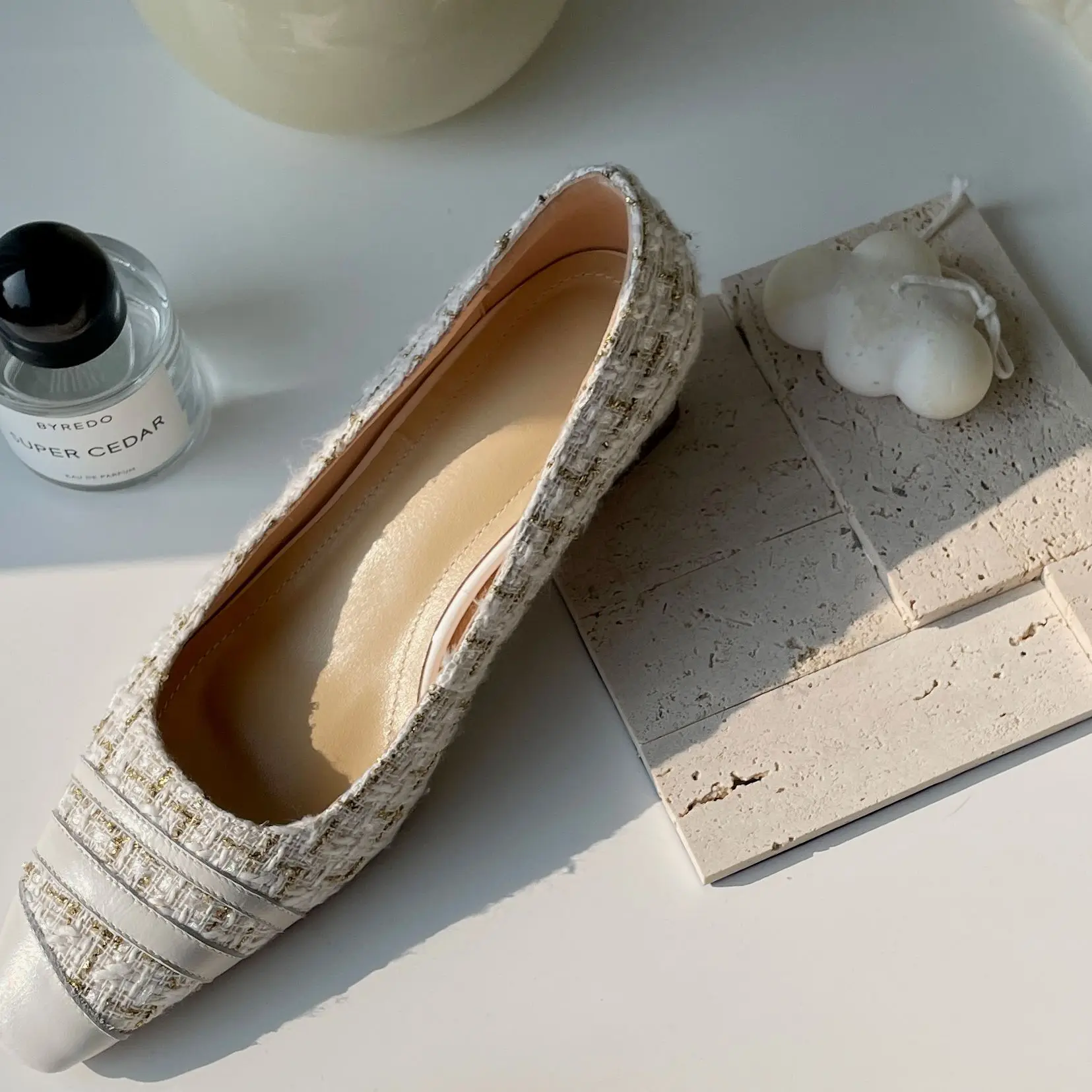 

2021 autumn new simple square head shallow mouth small fragrance series single shoes