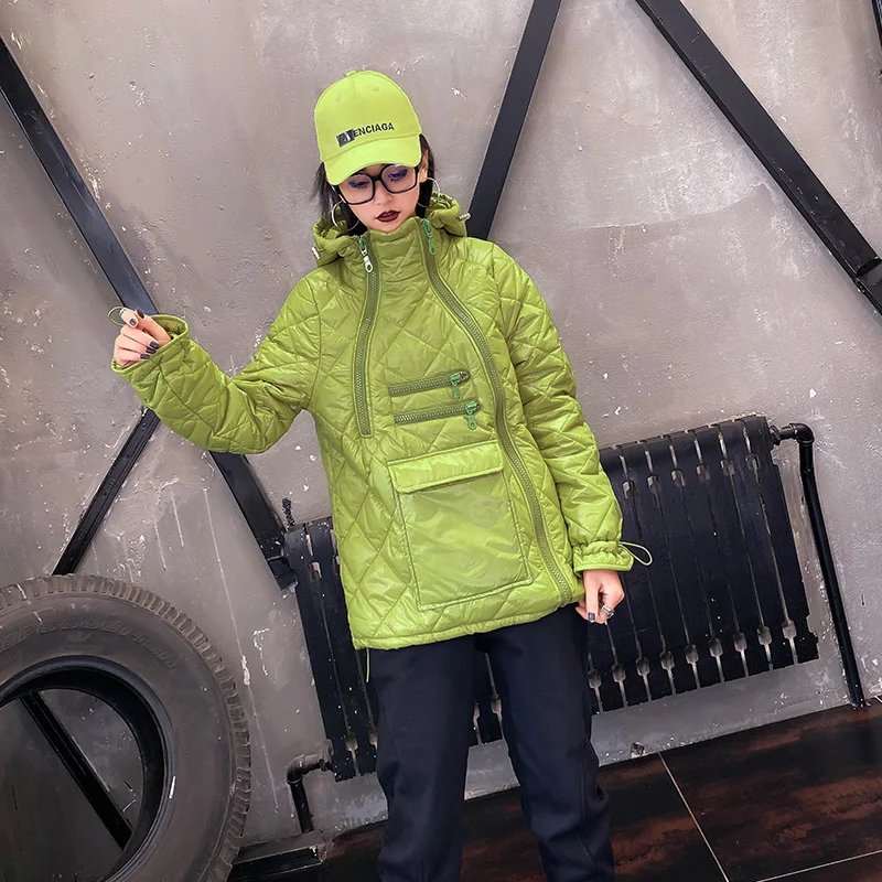 

2022 Winter Glossy Bright Down Parka Jacket Womens Hooded Coat Fashion Outerwear Winter Warm Thick Female Padded Jackets D202