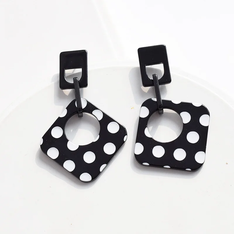 Ins корейские серьги с белыми волнистыми точками для женщин Ретро Геометрические