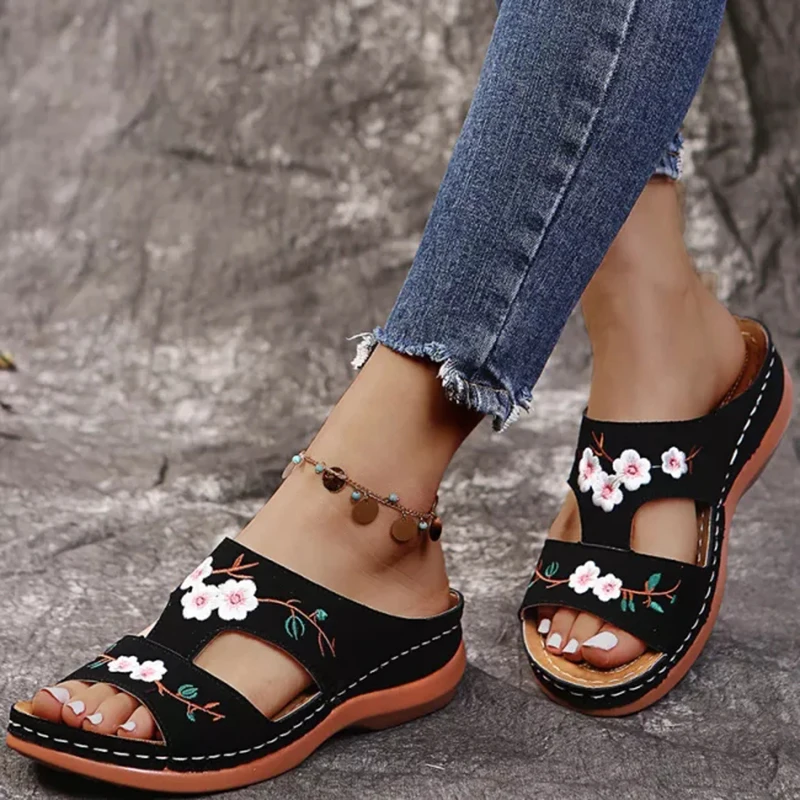 

Vintage Women Sandals Leather Flower Embroidered Casual Soft Footbed Orthopedic Arch-support Sandals Sandalias De Las Mujeres