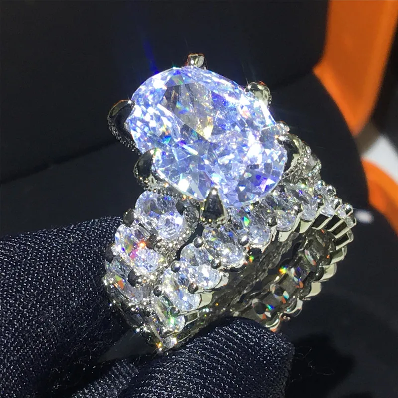 Кольцо из серебра 925 пробы с овальным бриллиантом 8 карат | Украшения и аксессуары