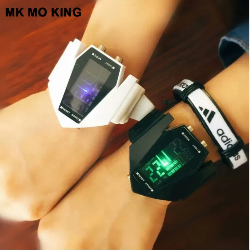 Часы для пар с ЖК дисплеем многофункциональные Модные мужские спортивные часы