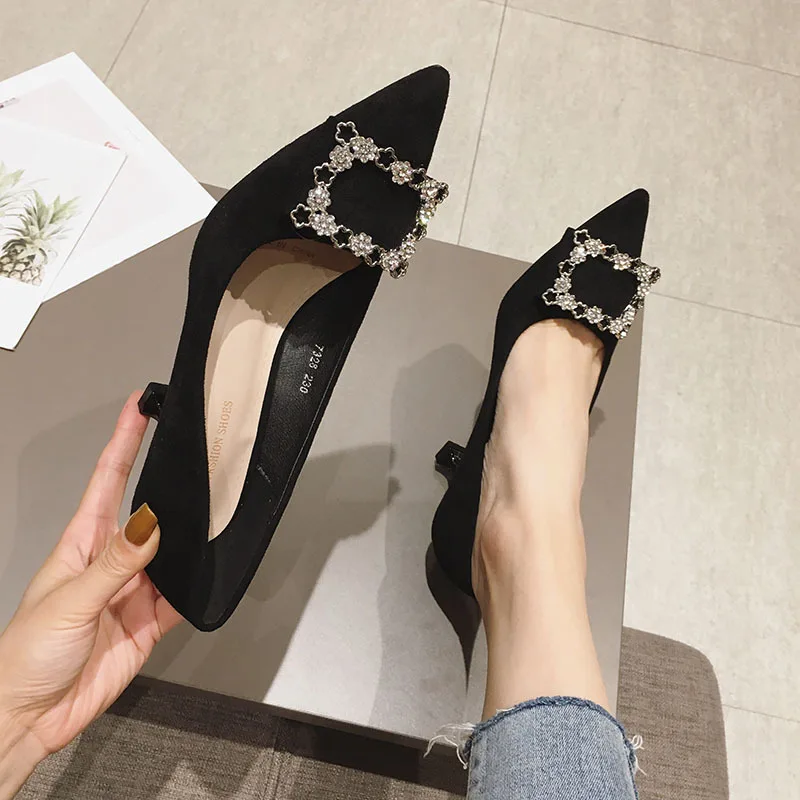 Новое поступление женская обувь на плоской подошве коллекция 2019 года элегантные