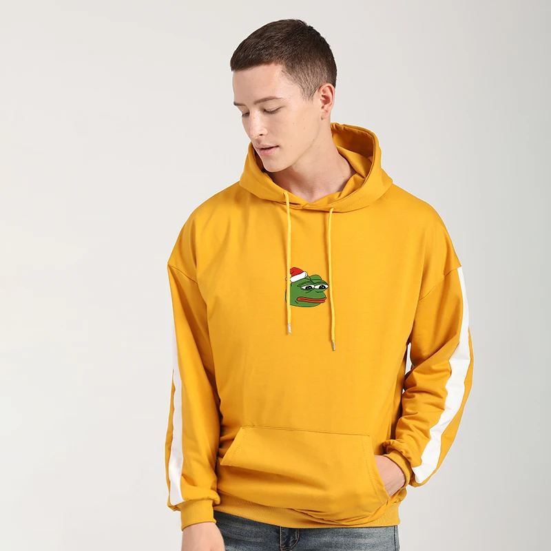 

Harajuku Man Hoodies Autumn Spring New Casual Funny Frogs In Christmas Hats Cartoon Printed Sweatshirt Men Women Unisex Clothing