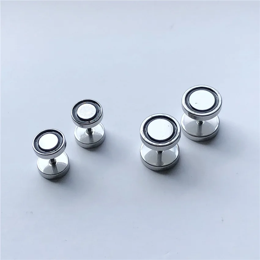 

Fashion Simple Sweet Round Single Earrings Stainless Steel Black and White Barbell Earrings Men Jewelry Festival Souvenir