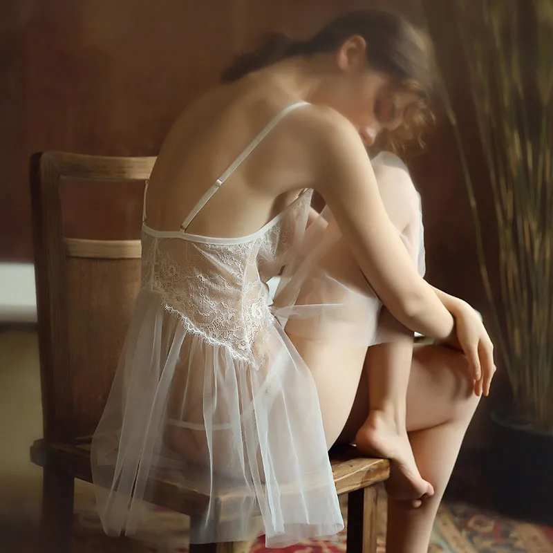 

Sexy Mousse Backless Women Sleep Wear Night Gowns with Thong Sets V-neck Lace Young Girl Stripe Design New Sleepwear Women