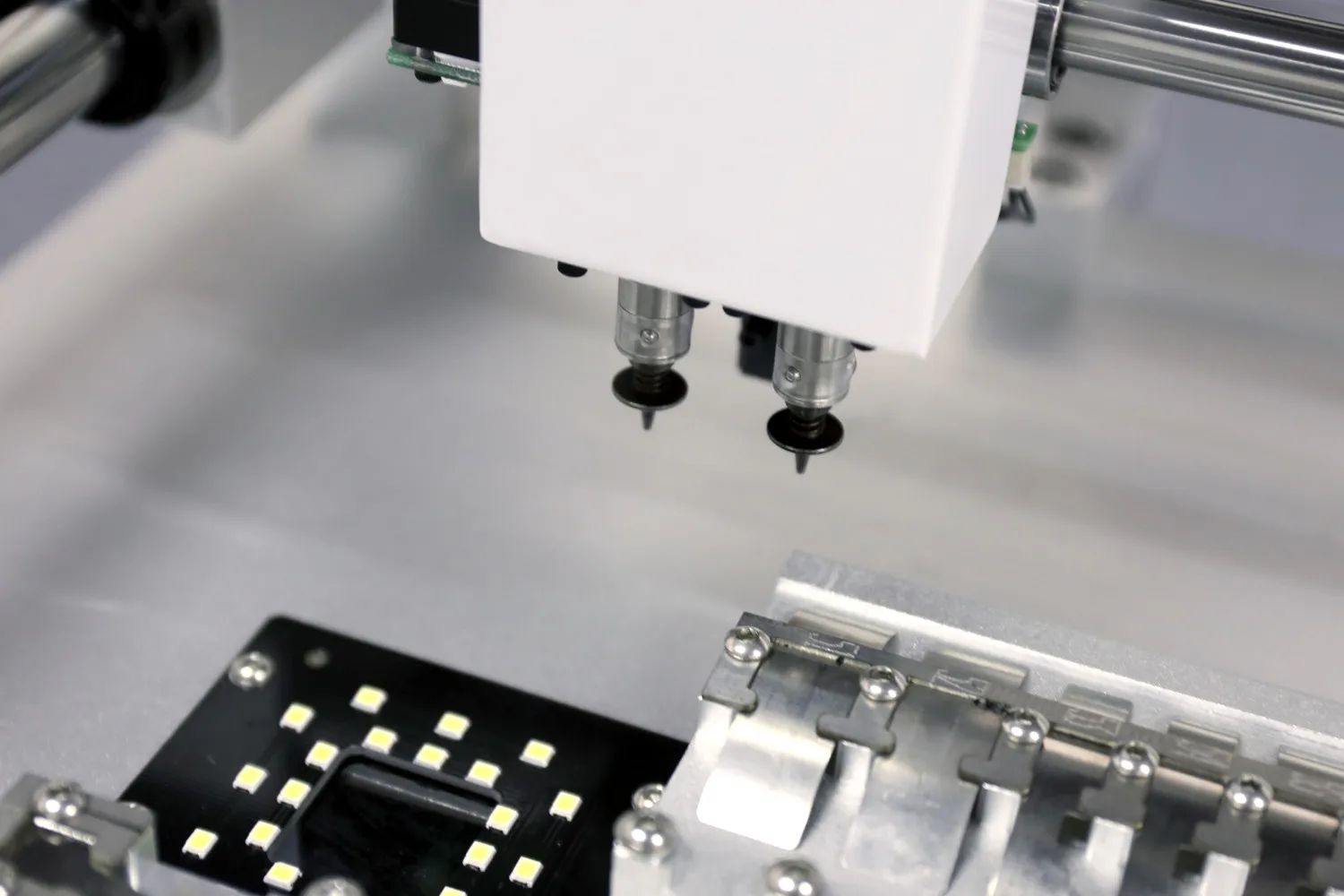 NeoDen 3V Стандартная плата smt в сборе smd размещающая машина дешевая для сборки и