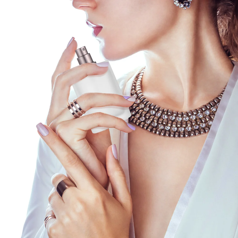 

Lurrose 2pcs Empty Perfume Bottles Dull Polish Spray Bottles Makeup Storage Bottles Cosmetic Supplies for Men (50ml)