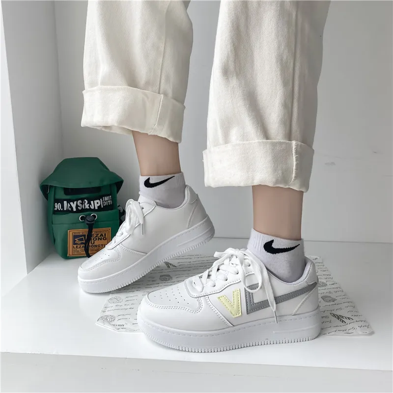 

Women's Sports Shoes Thick-soled Breathable Increased Running Shoes 2021 Summer New Color Matching Lace-up Casual Women's Shoes