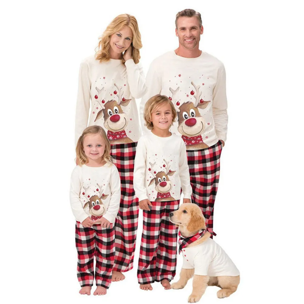 

Семейный Рождественский пижамный комплект 2022, новогодняя Рождественская одежда, топ с оленем для отца, мамы и меня, красные клетчатые брюки,...