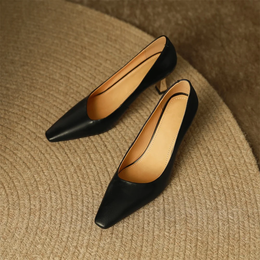 Женские туфли-лодочки из коровьей кожи без застежки на высоком каблуке | Обувь