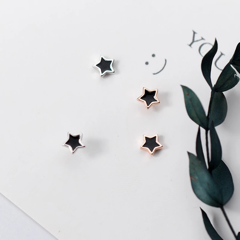 Популярные серьги-гвоздики с черной эмалью мини-звезды серебро 925 пробы