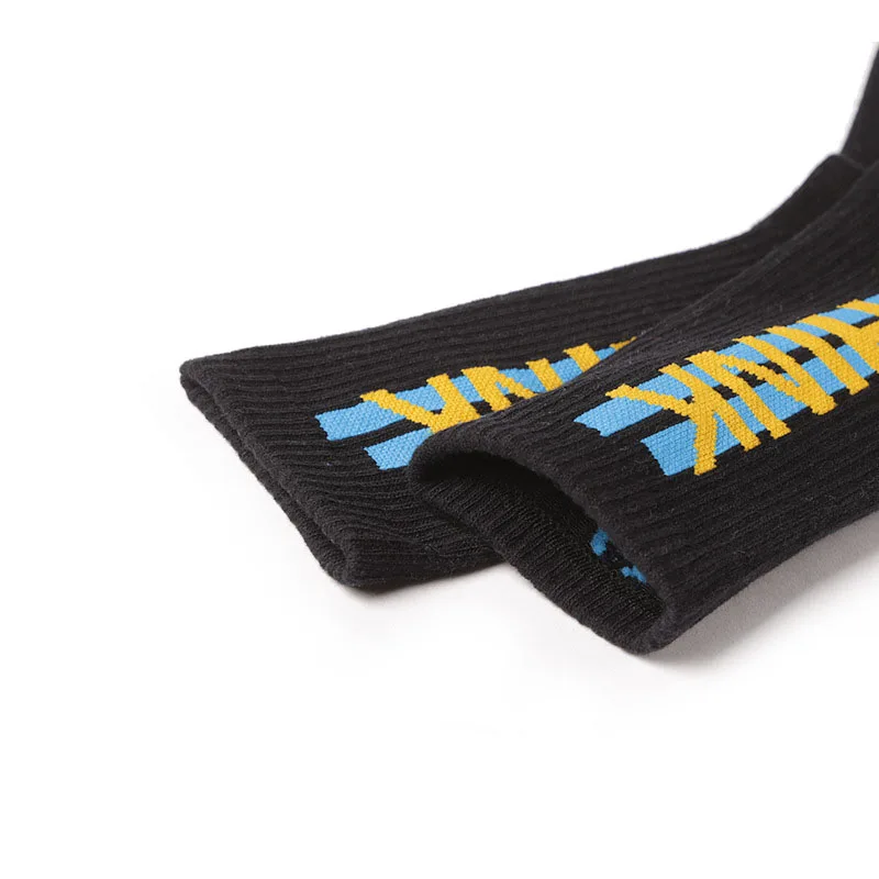 Носки мужские хлопковые в стиле хип-хоп брендовые длинные с надписью полоску