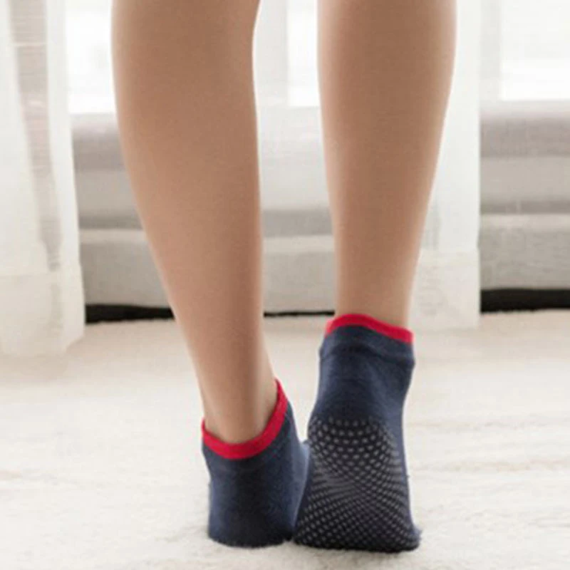 

Women Sports Socks Anti-slip Five Fingers Silicone Non-slip 5 Toe Socks Ballet Gym Fitness Sports Cotton Socks