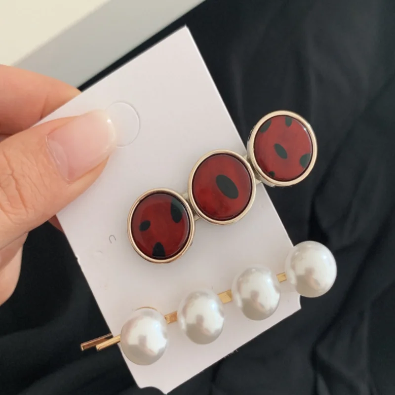 Заколка для волос с леопардовым принтом и жемчугом шикарная комбинированная