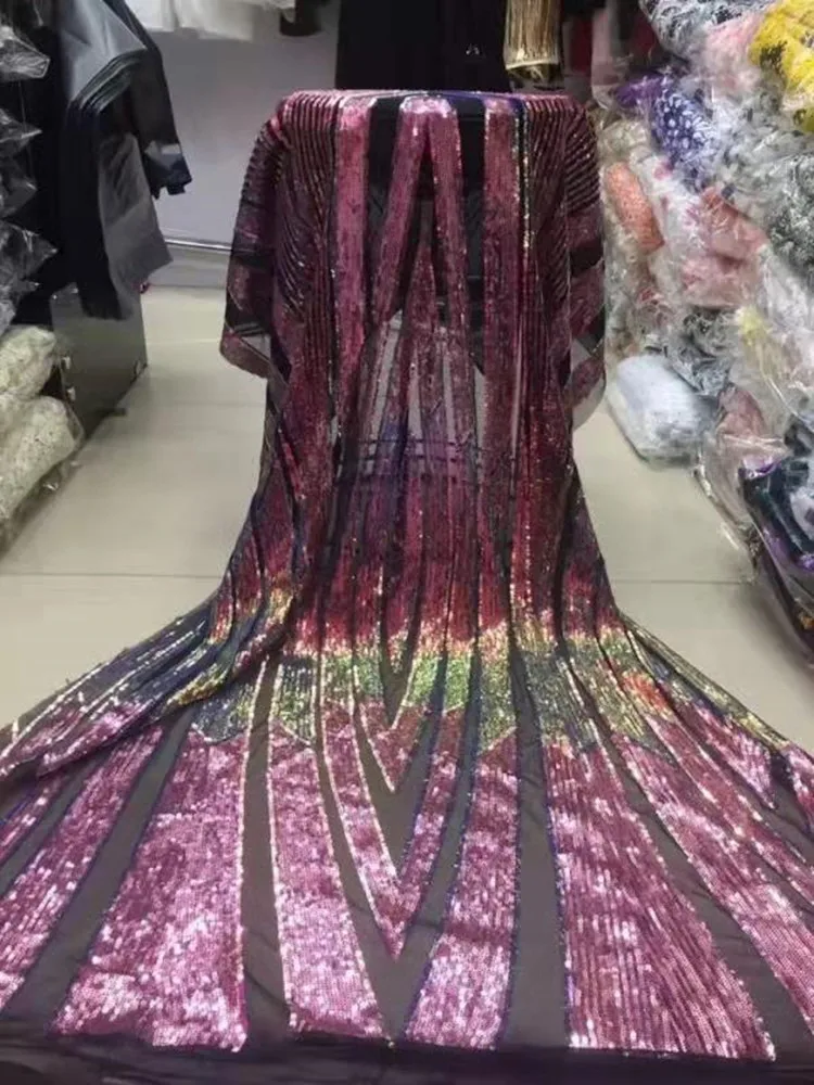 

Exquisite large flower position sequin embroidery French mesh African lace fabric sequins Nigeria lace dress party evening dress